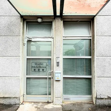 Apartma Metelkova *