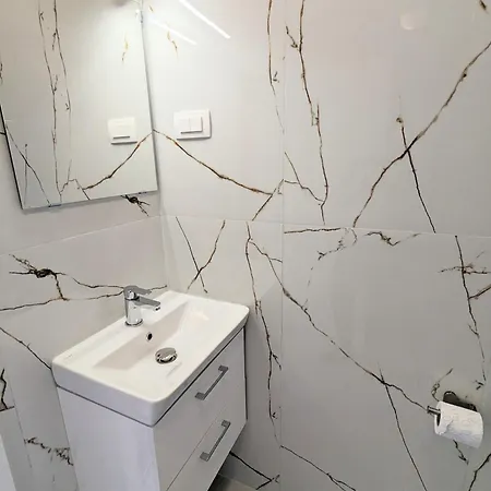Metelkova Apartma *